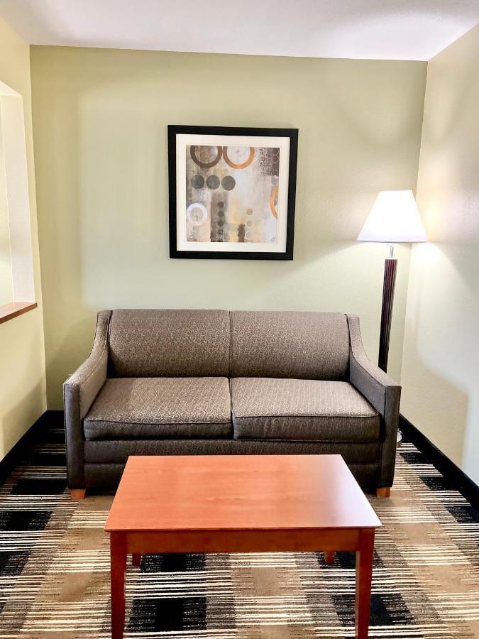 Quality Inn & Suites Wisconsin Dells Downtown - Waterparks Area Extérieur photo