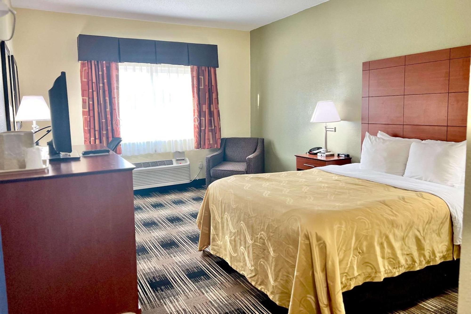 Quality Inn & Suites Wisconsin Dells Downtown - Waterparks Area Extérieur photo
